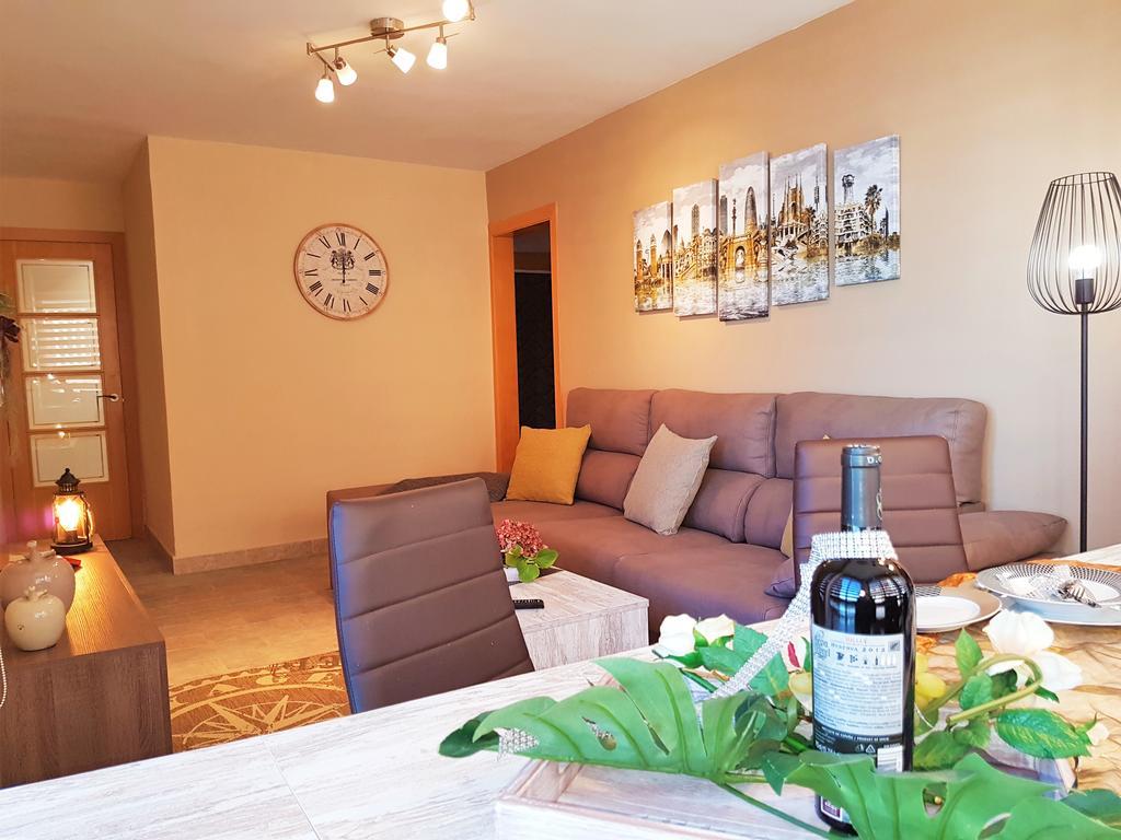 Marina Port & Beach-Apartment Масну Екстериор снимка